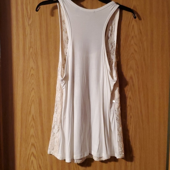 Tank top - Picture 2 of 4